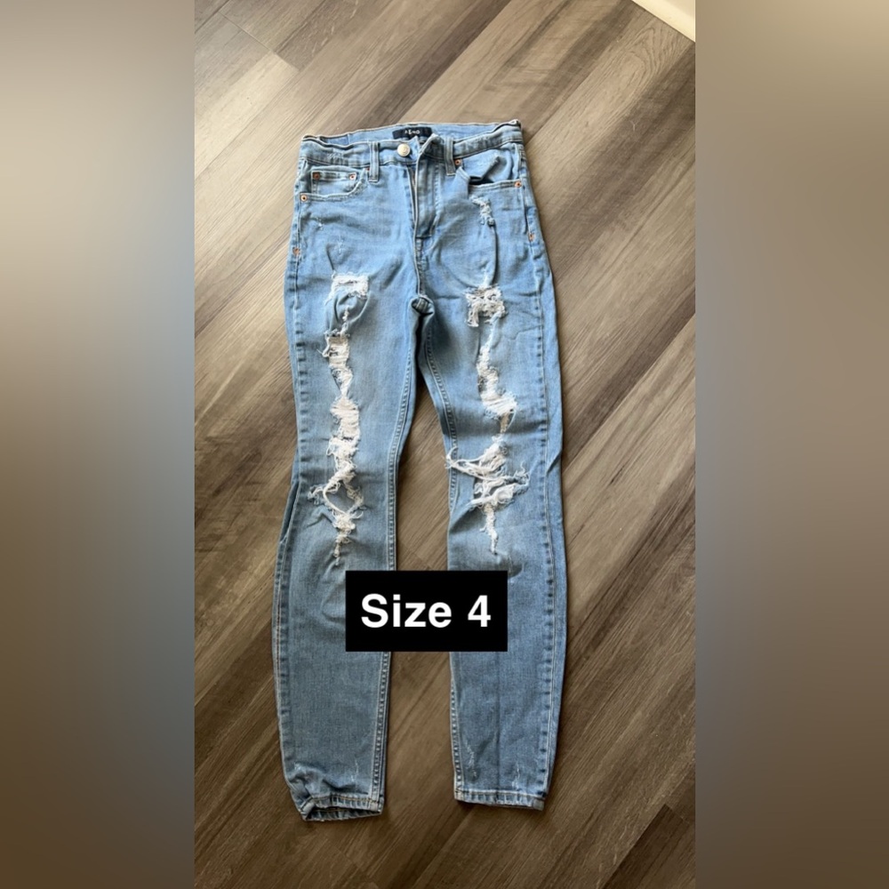 Ripped jeans